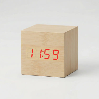 Compacte Digitale Kubusklok Met LED-Display - TimeCube