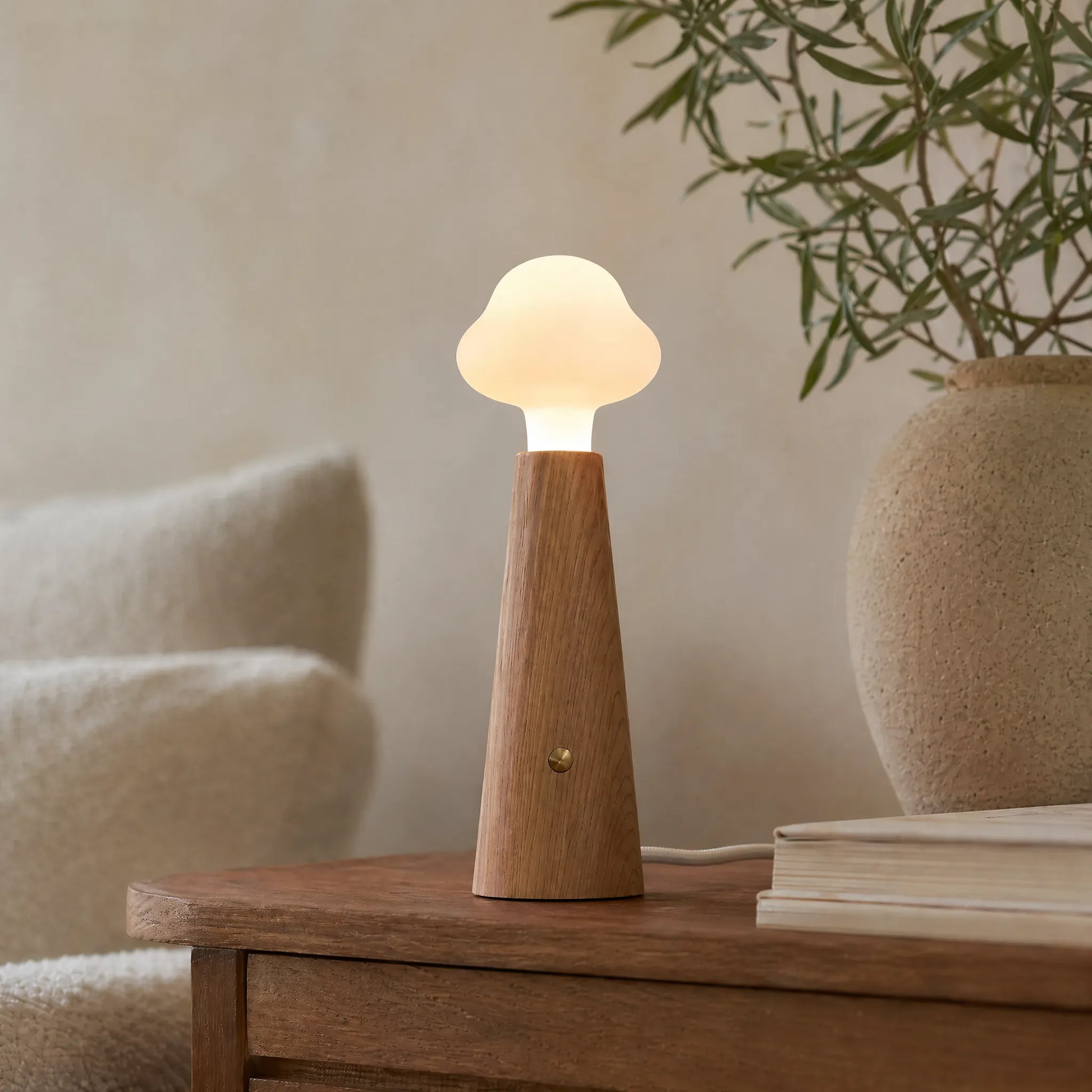 Contemporary Three-Tone Bedside Lamp -  Nocturnis