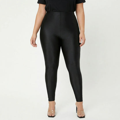 Cropped Gym Leggings In Plus Size - Mildred