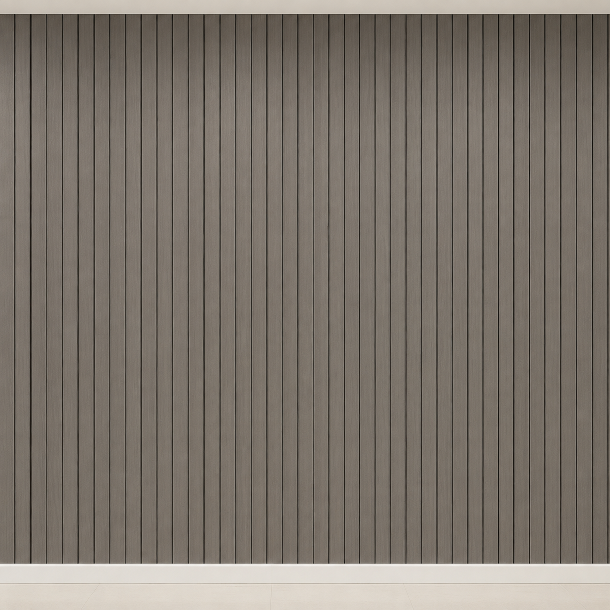 Leere Wand komplett mit grau-braunen Lamellenpaneelen verkleidet, mit weißer Sockelleiste 22