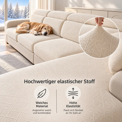 Cremefarbener Bezug mit Hund auf dem Sofa, Detailausschnitt zeigt die elastische, weiche Stoffstruktur 3