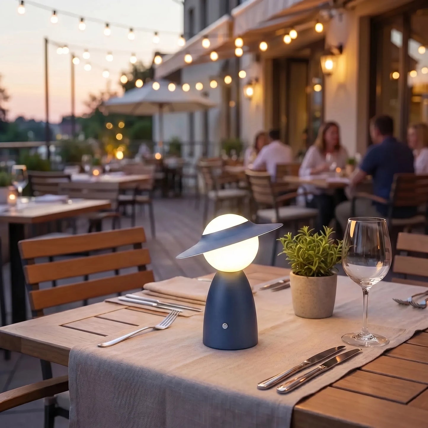 Dimmable Wireless Charging Table Lamp -  Glowdock