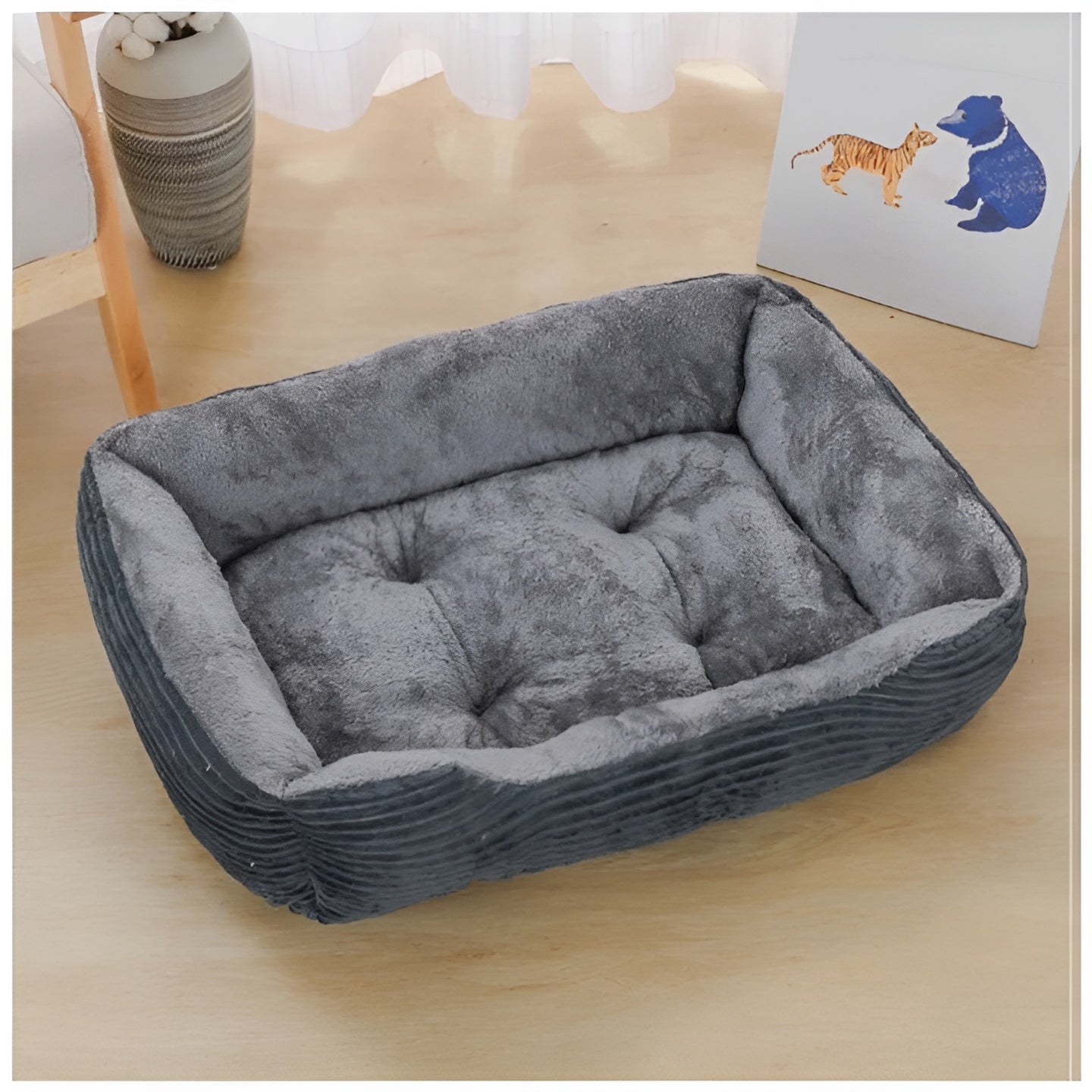 Graues, weiches Plüsch-Haustierbett, rechteckig, luxuriös, für Hunde und Katzen, gemütlich.