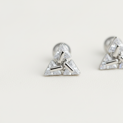 Dreieckige Ohrringe  - TriadGleam