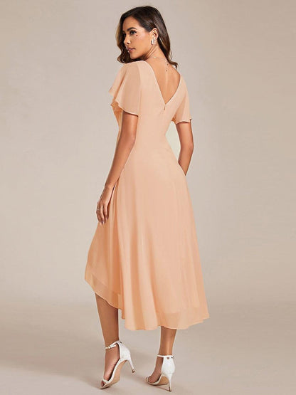 Chiffon hoch und tiefes Kleid für Hochzeitsgäste mit V-Ausschnitt und kurzen Ärmeln 135