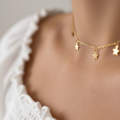 Elegante Sternenkette - ElaraGlow 