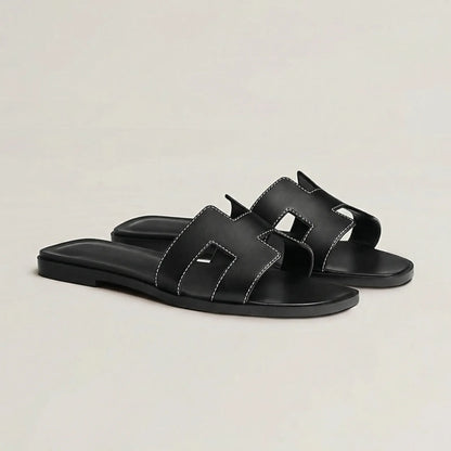 Flache Sandalen Mit Ausgeschnittenem Riemendesign - Kerry