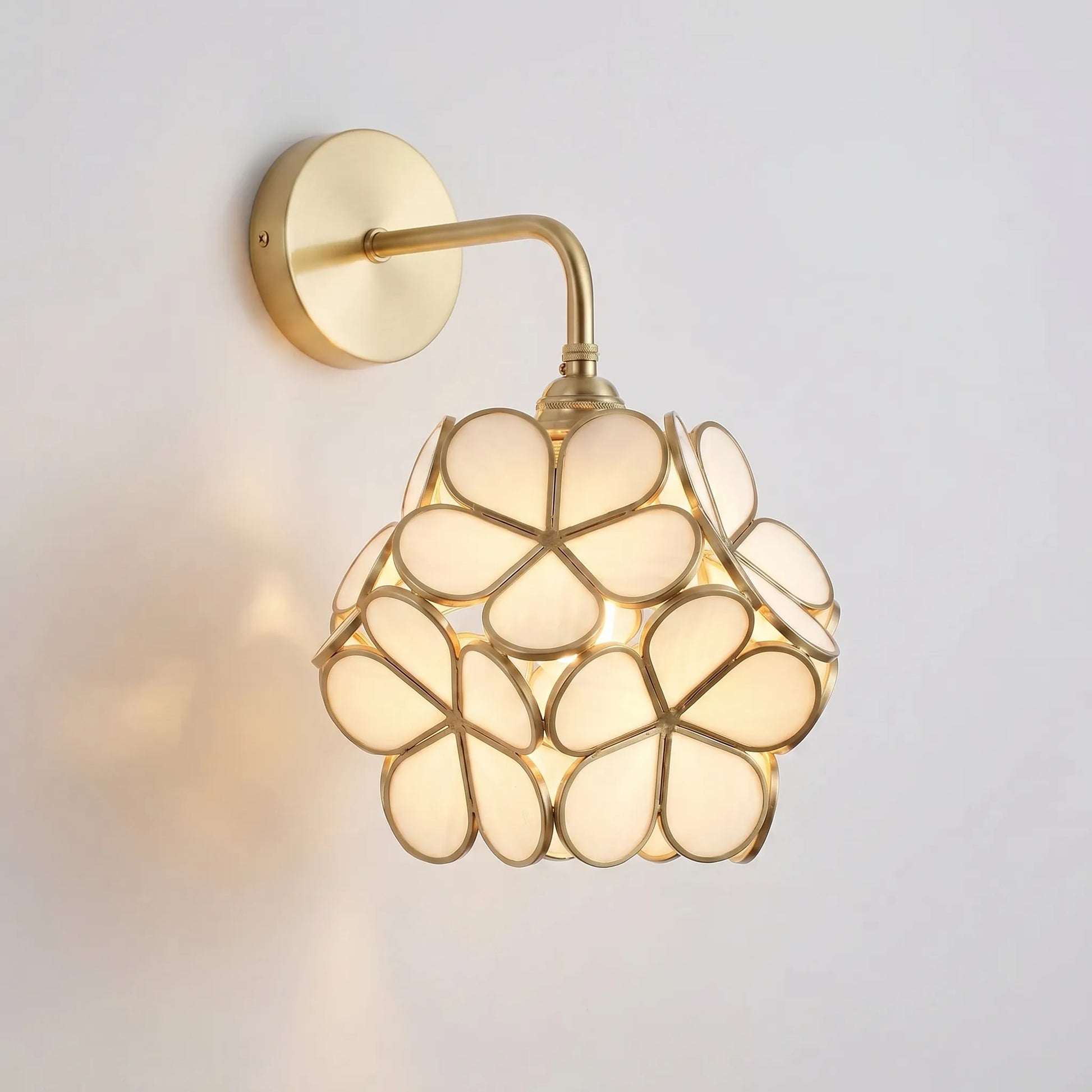 Floral Shaped Decorative Wall Light -  Floresca