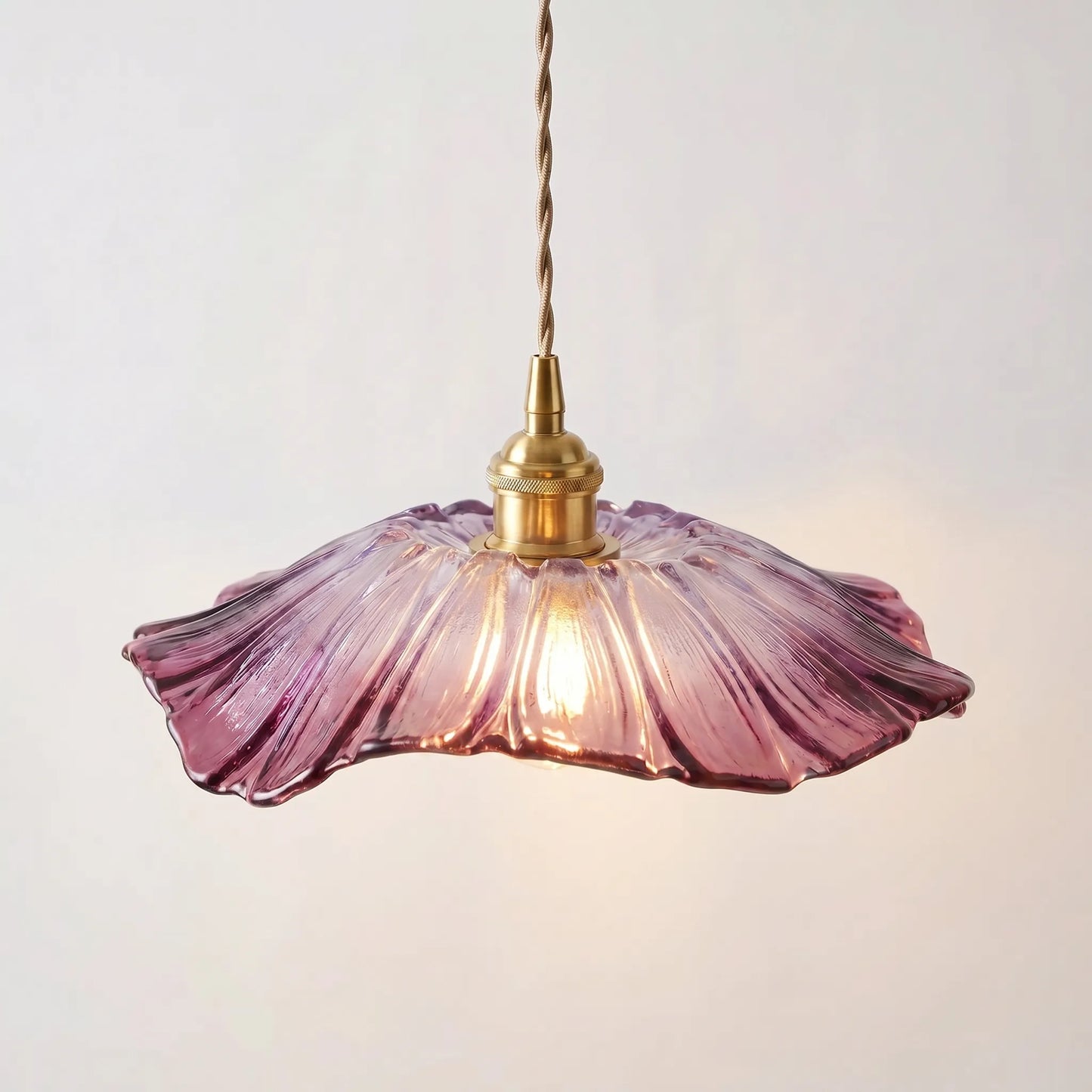 Flower-Shaped Glass Pendant Light -  Bloriva
