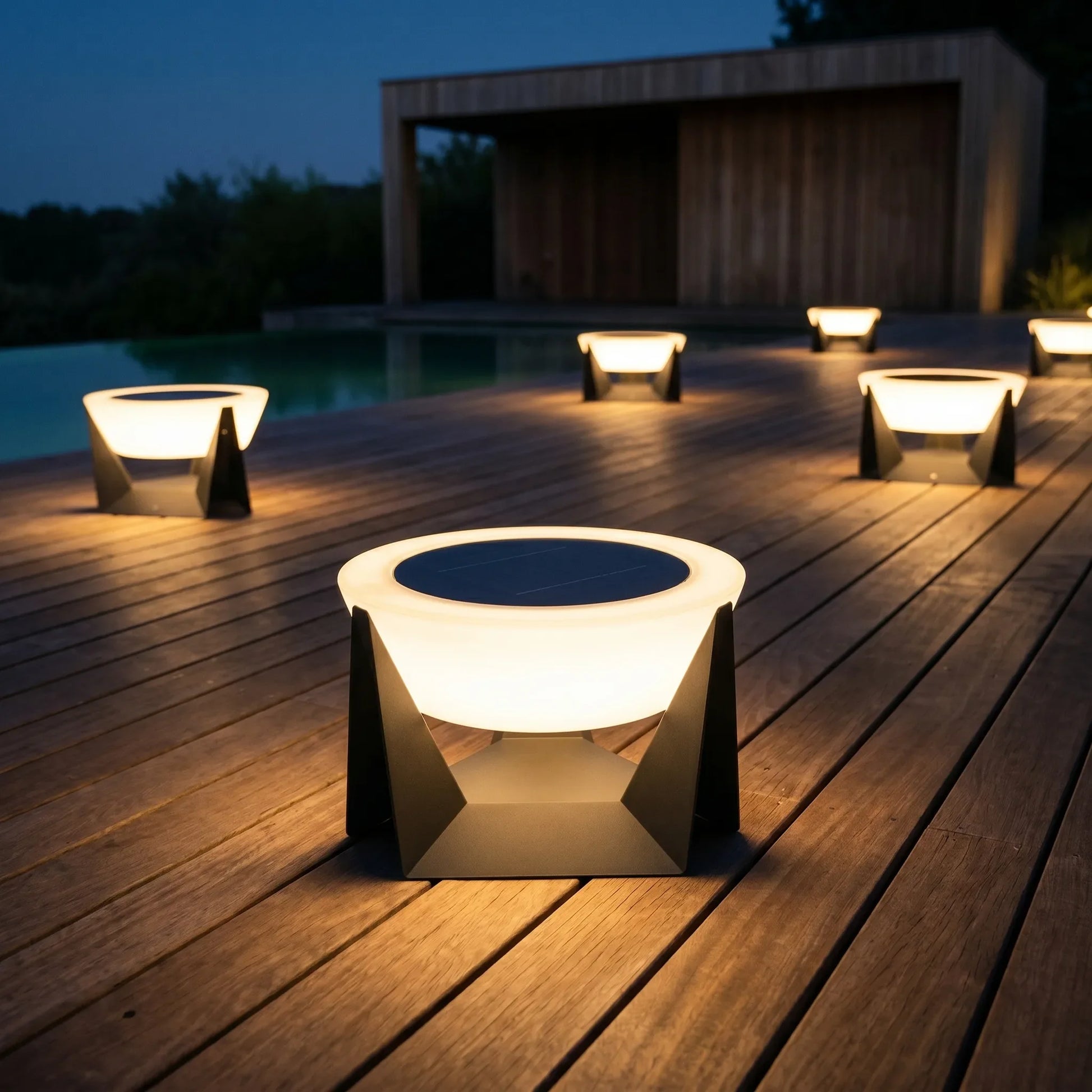 Freestanding Solar Outdoor Lantern -  Lumivex