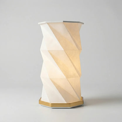 Geometric Decorative Table Lamp -  Prismaray
