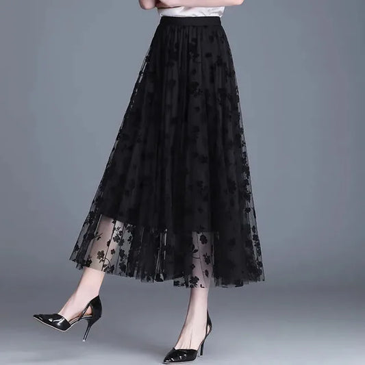 Schwarzer Damen-Mesh-Midi-Rock, elegant, florales Muster, modisch, ideal für Casual-Outfits.