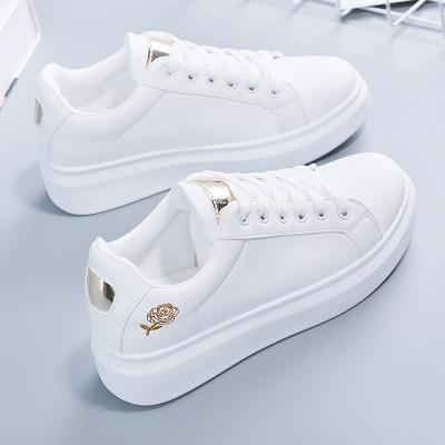 Trendige Damen Sneaker aus Kunstleder mit Metallic-Akzenten – Norell
