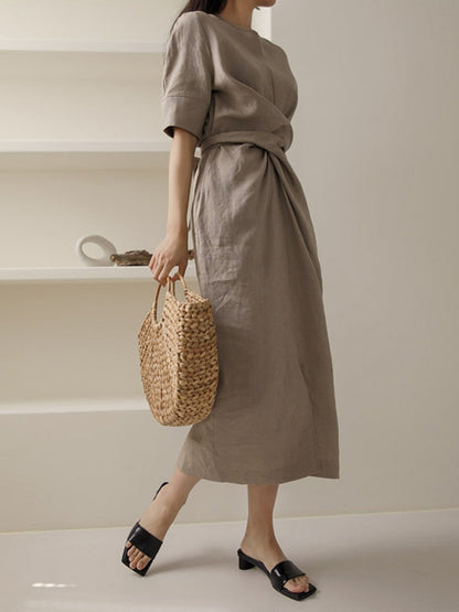 Leichtes Sommerkleid in Khaki mit verstellbarer Taille – Isalie