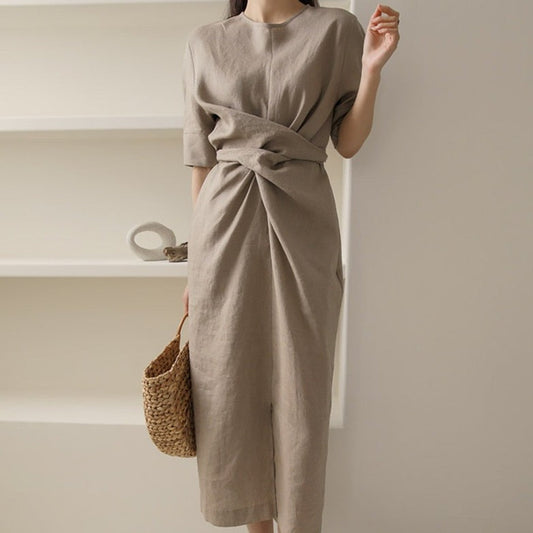Leichtes Sommerkleid in Khaki mit verstellbarer Taille – Isalie