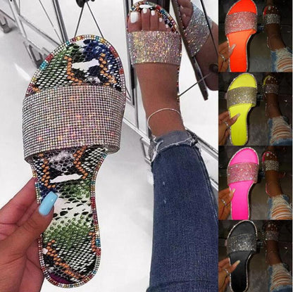 Bunte Damen-Sandalen mit Strass, Schlangenleder-Optik, modisch, bequem, Sommermode.