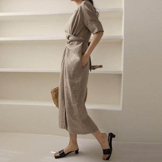 Leichtes Sommerkleid in Khaki mit verstellbarer Taille – Isalie