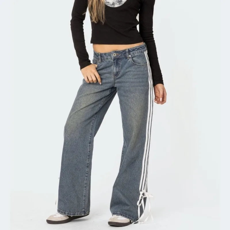 Damen Y2K Jeans, weites Bein, seitlicher Streifen, Vintage, Denim, lässig, modisch, blau.