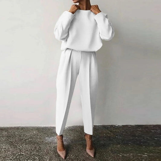 Damen Zweiteiler Set, weiß, langärmeliges Oberteil, Hose, elegantes Outfit, Modekleidung.