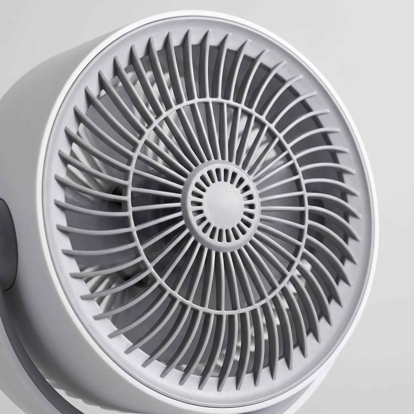 Höhenverstellbarer Standventilator - Zyrkula