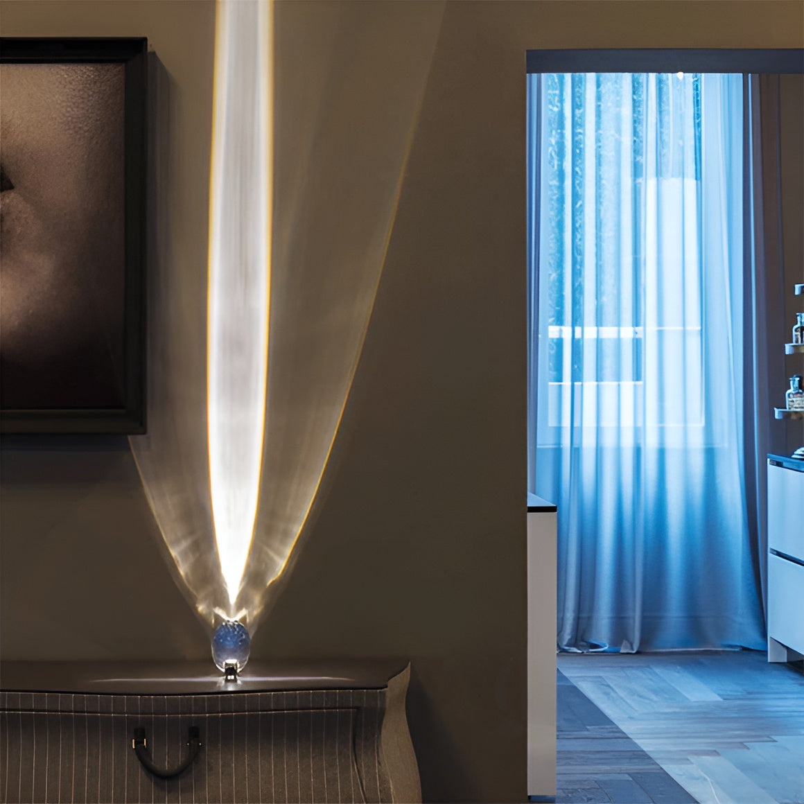 Prismatische Projektionslampe mit LED – Lunara