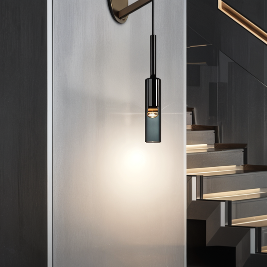 Minimale Wandleuchte mit Rauchglas – Orvane