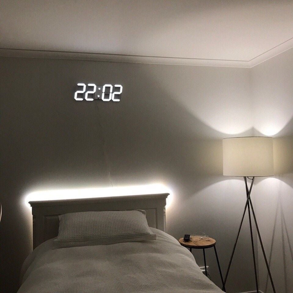3D LED Wanduhr mit Dimmbarem Licht – Timora