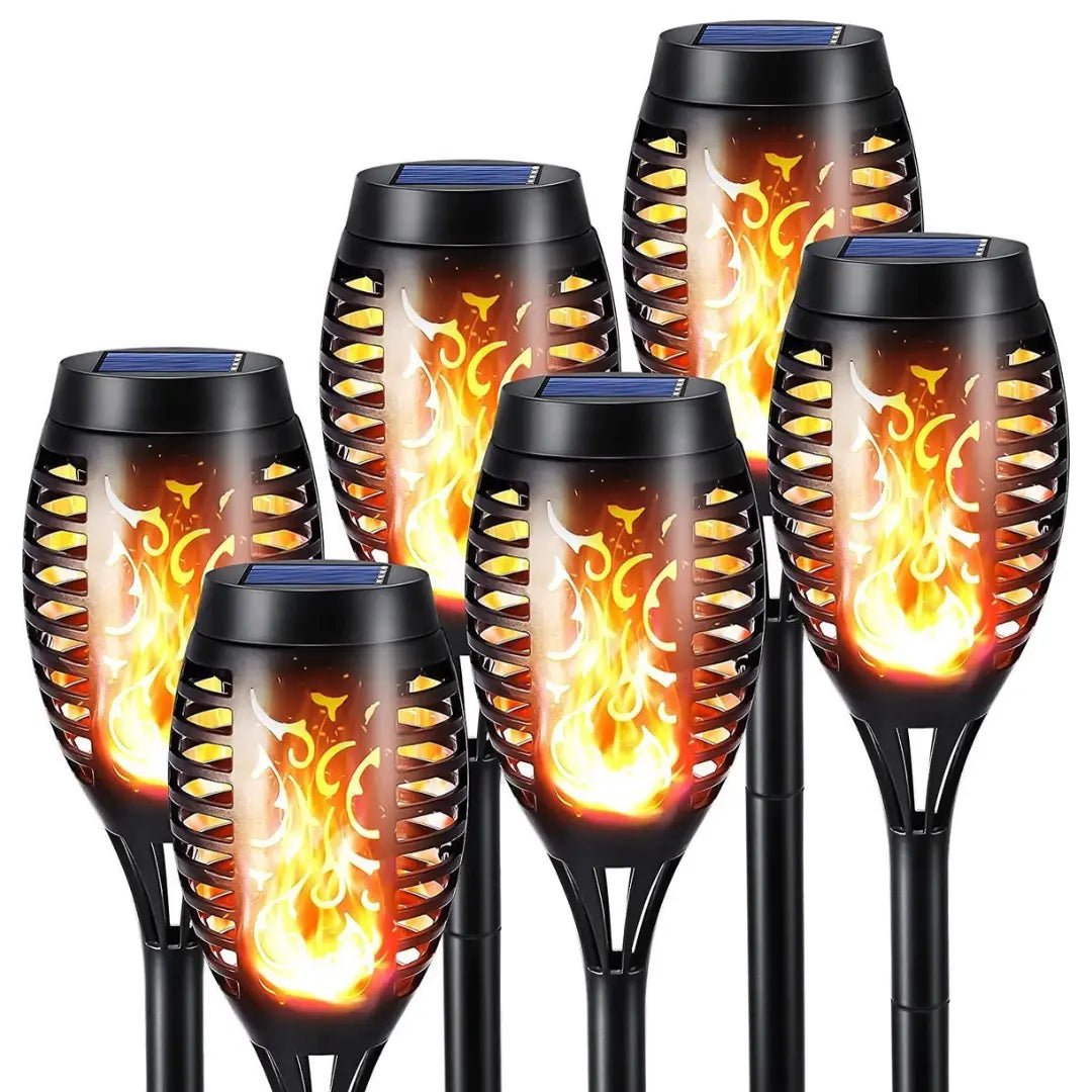 Sechs schwarze LED-Solarfackeln mit Flammeneffekt für den Außenbereich.