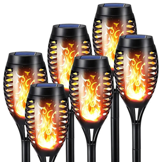 Sechs schwarze LED-Solarfackeln mit Flammeneffekt für den Außenbereich.
