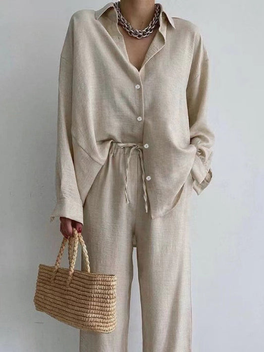 Damen Zomerset mit lockerer Bluse und weiter Hose – Noa