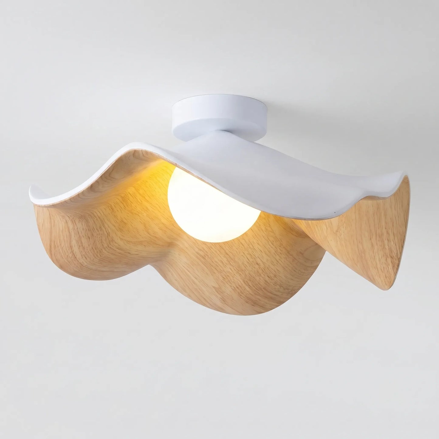 Lotus-Shaped Sculptural Ceiling Light -  Lotuseil