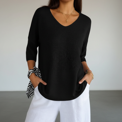 Luftiges V-Ausschnitt Top - Sapphira