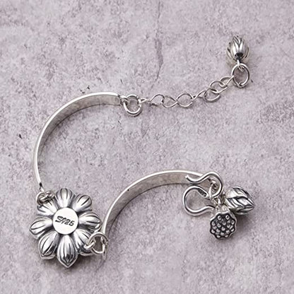 Silberner Blumenarmreif mit Anhängern, verstellbar, 925er Sterlingsilber, Damen-Schmuck.