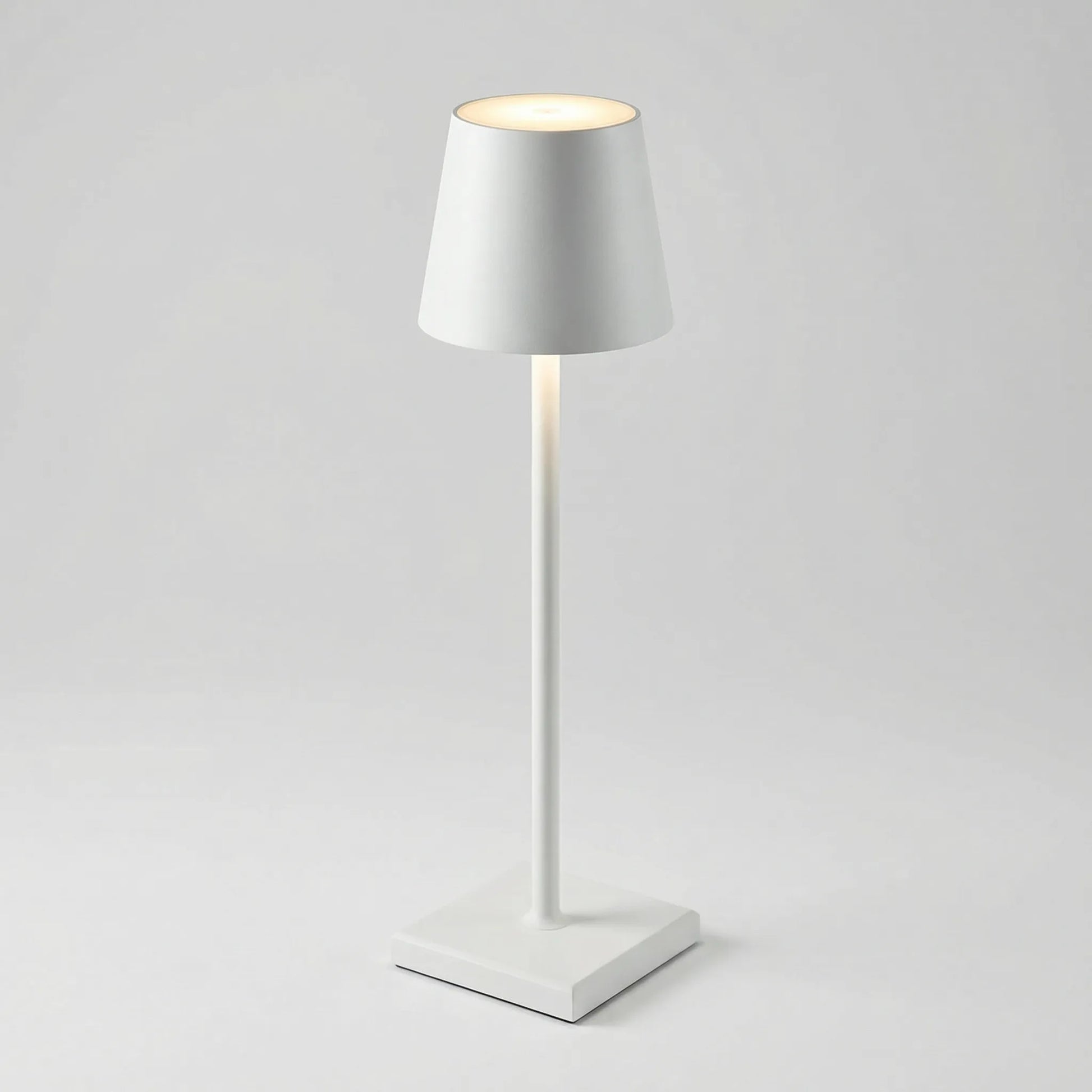 Minimalist Cordless LED Table Lamp -  Illuminex