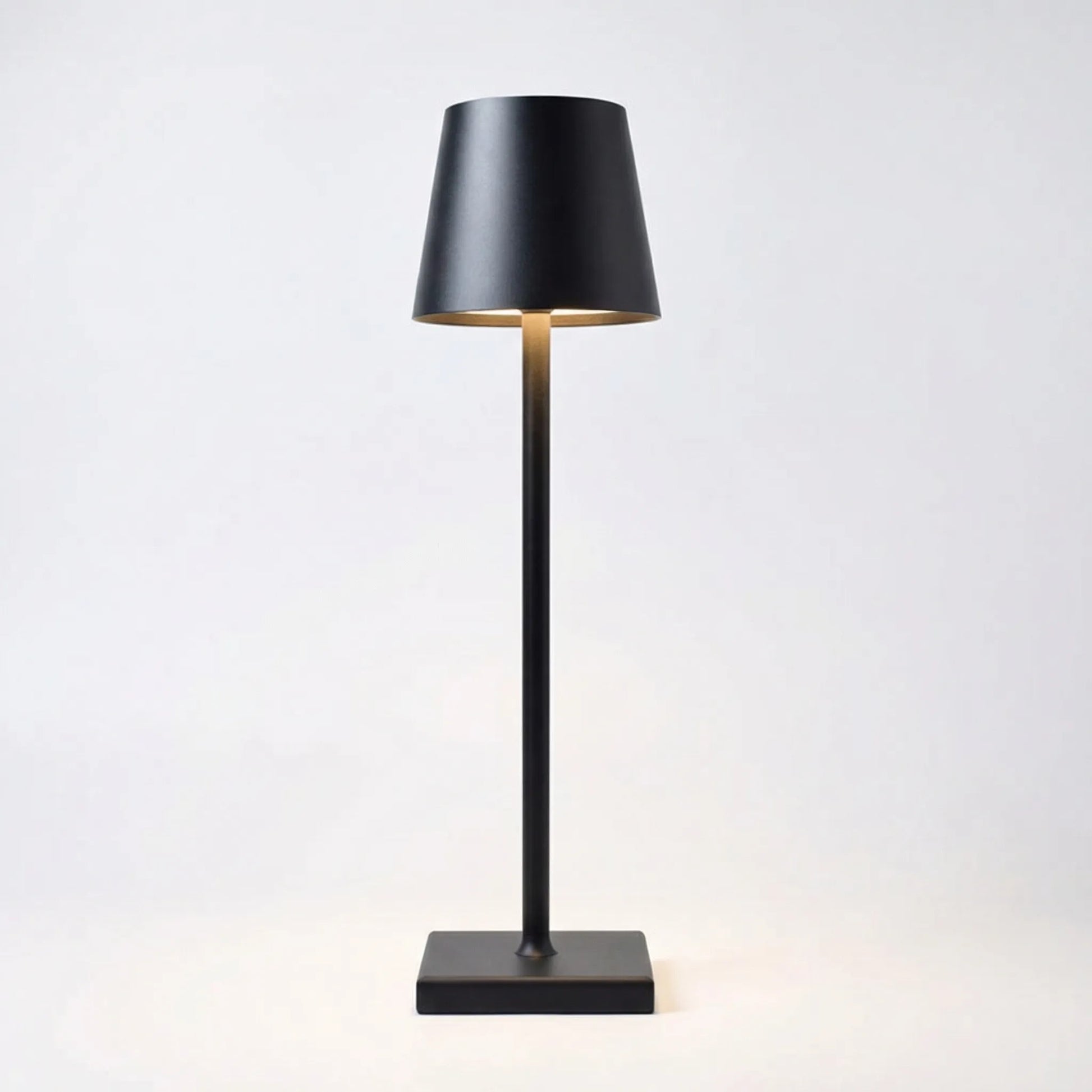 Minimalist Cordless LED Table Lamp -  Illuminex