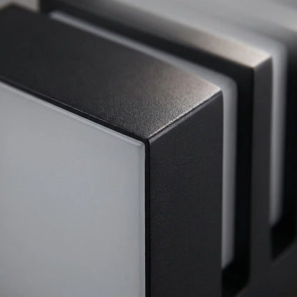 Modern LED Outdoor Wall Light -  Clarzon