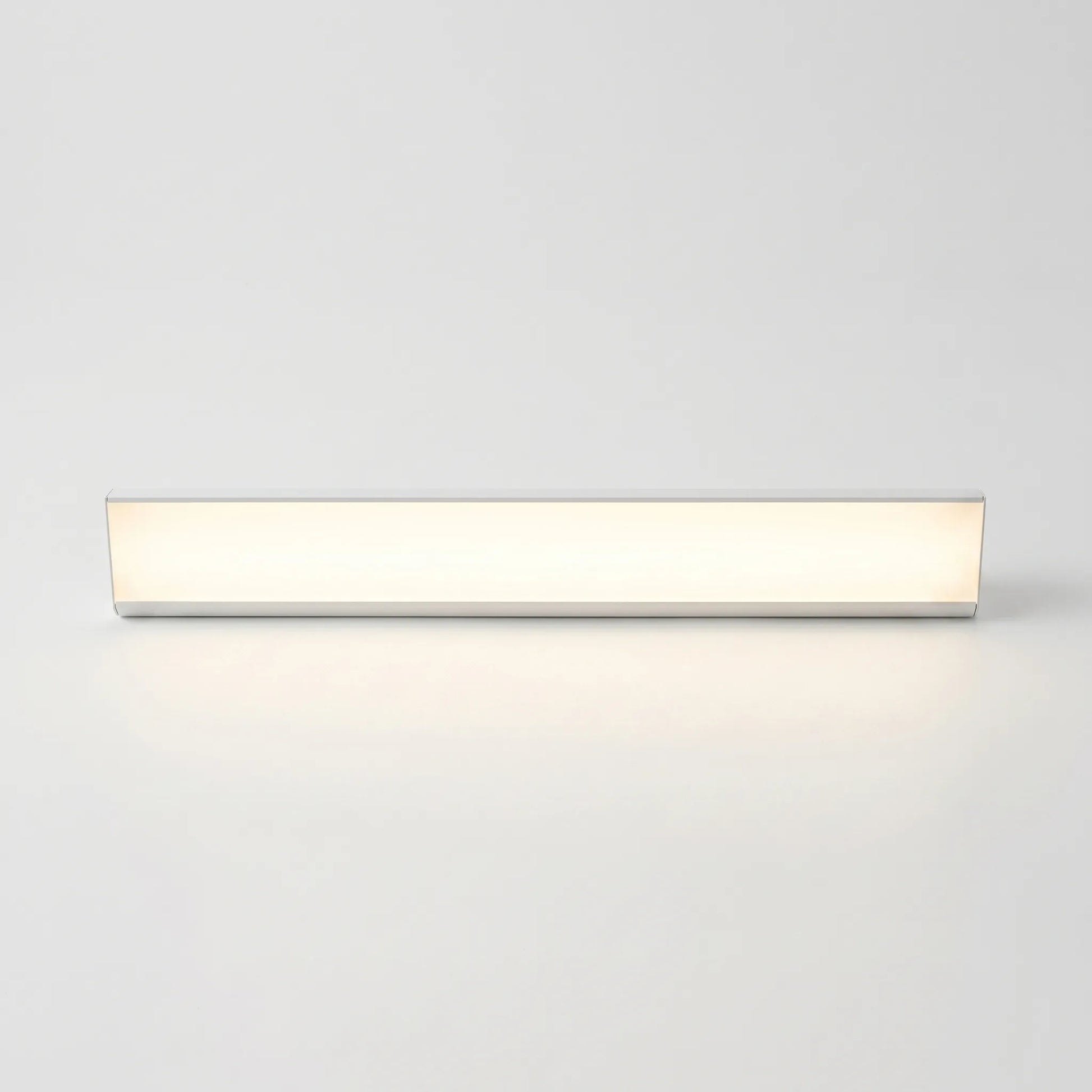 Modern LED Outdoor Wall Light -  Courtyara