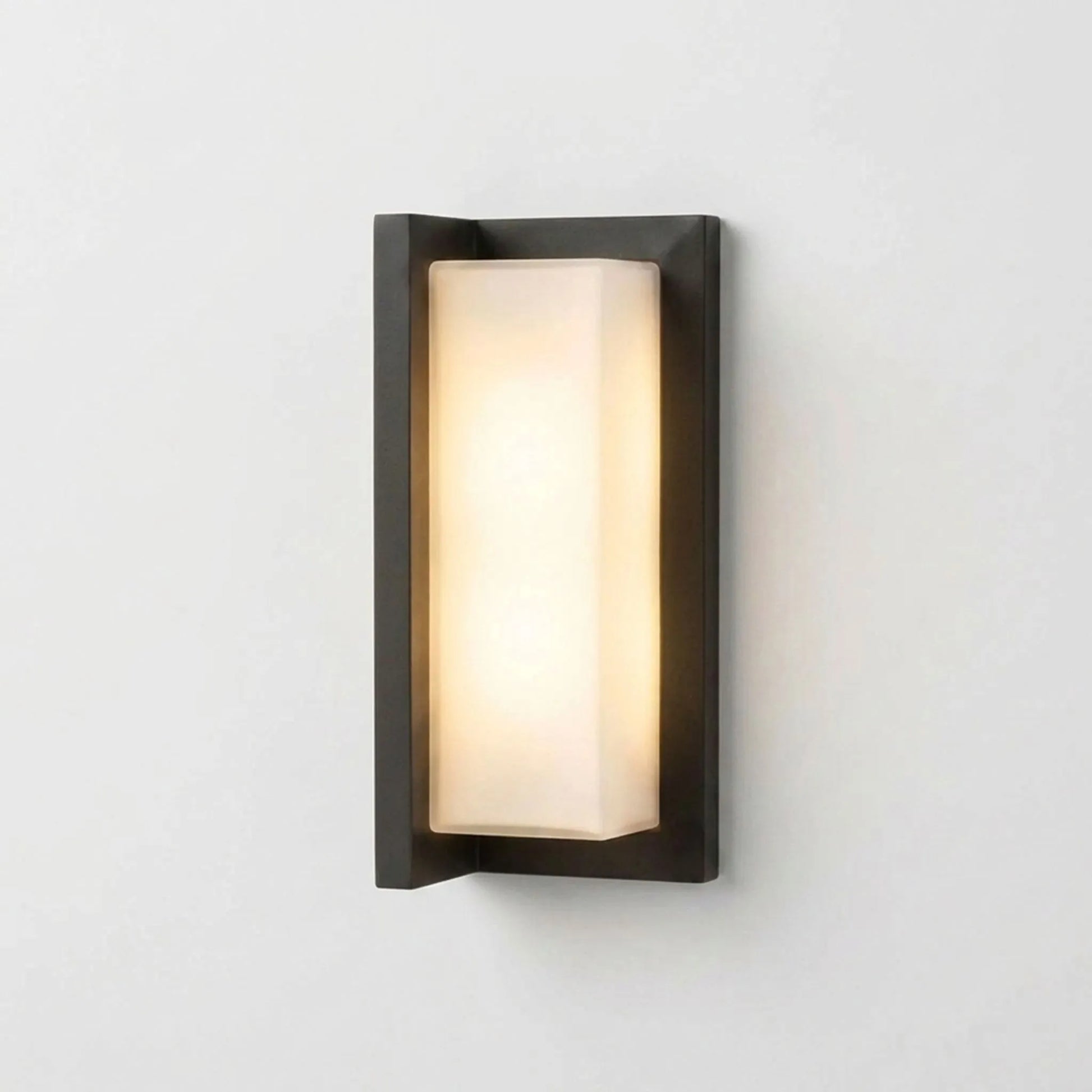 Modern Outdoor Wall Lamp -  Vesperia
