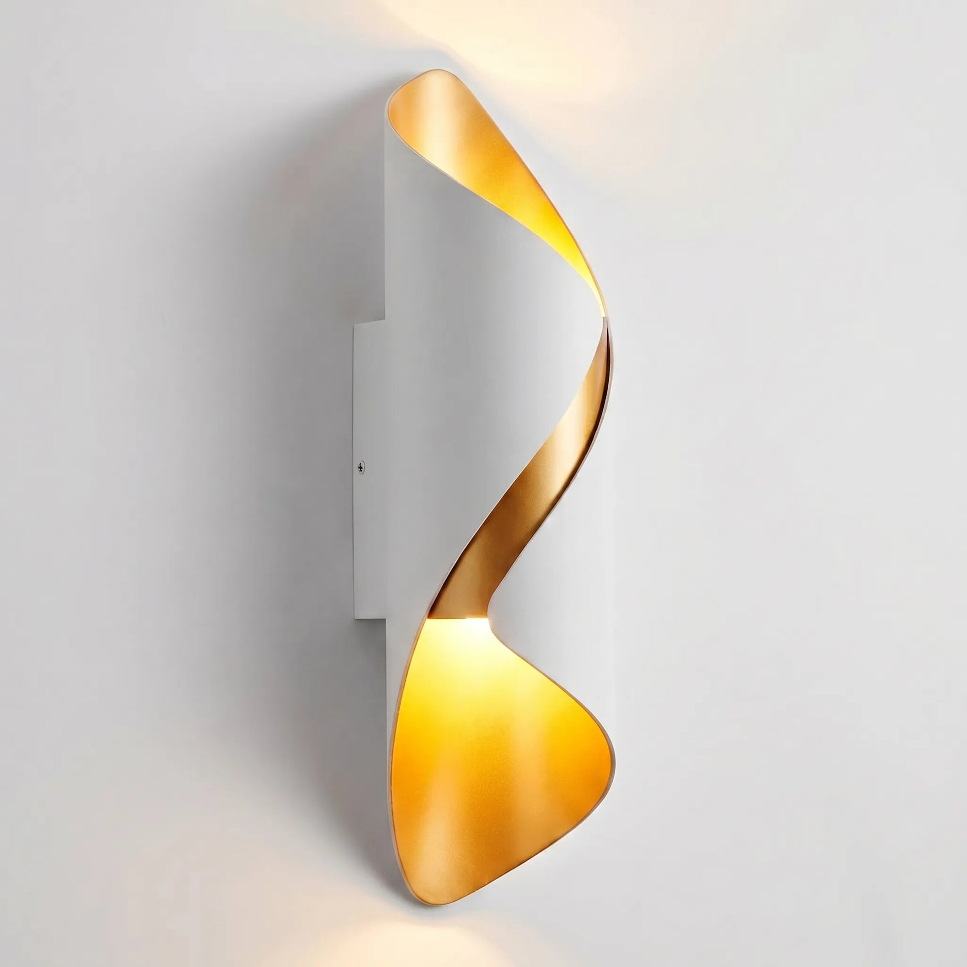 Modern Wall Lamp -  Luminark