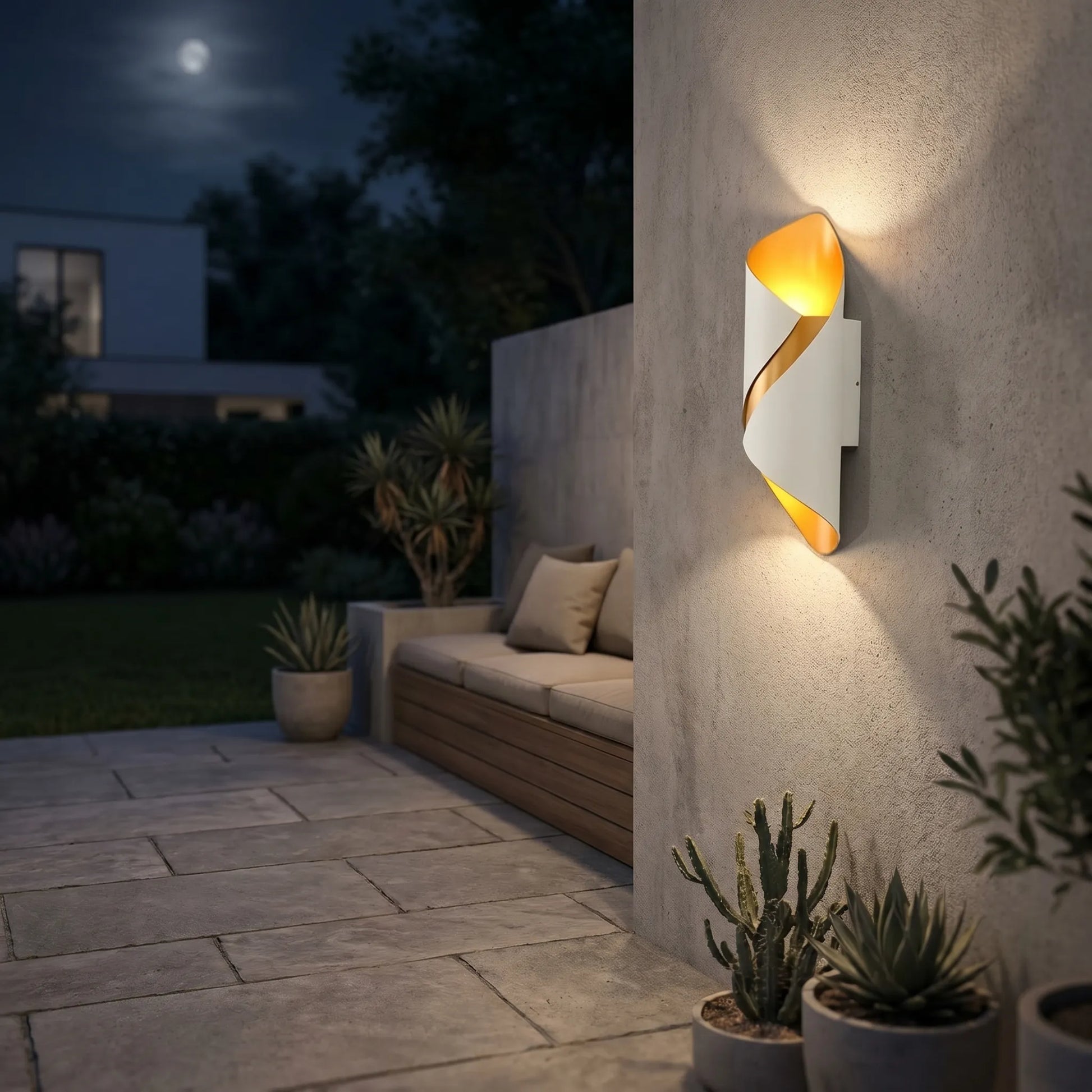 Modern Wall Lamp -  Luminark