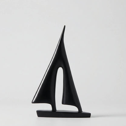 Moderne Zeilbootsculptuur In Minimalistische Stijl - Mareviso