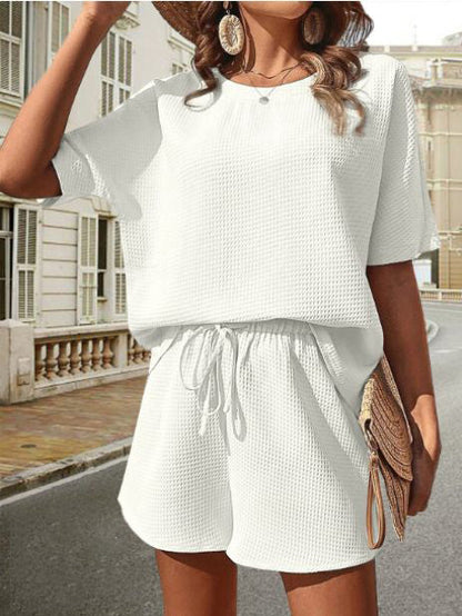 Lässiges Damen-Sommer-Set mit Top und Shorts – Ninae