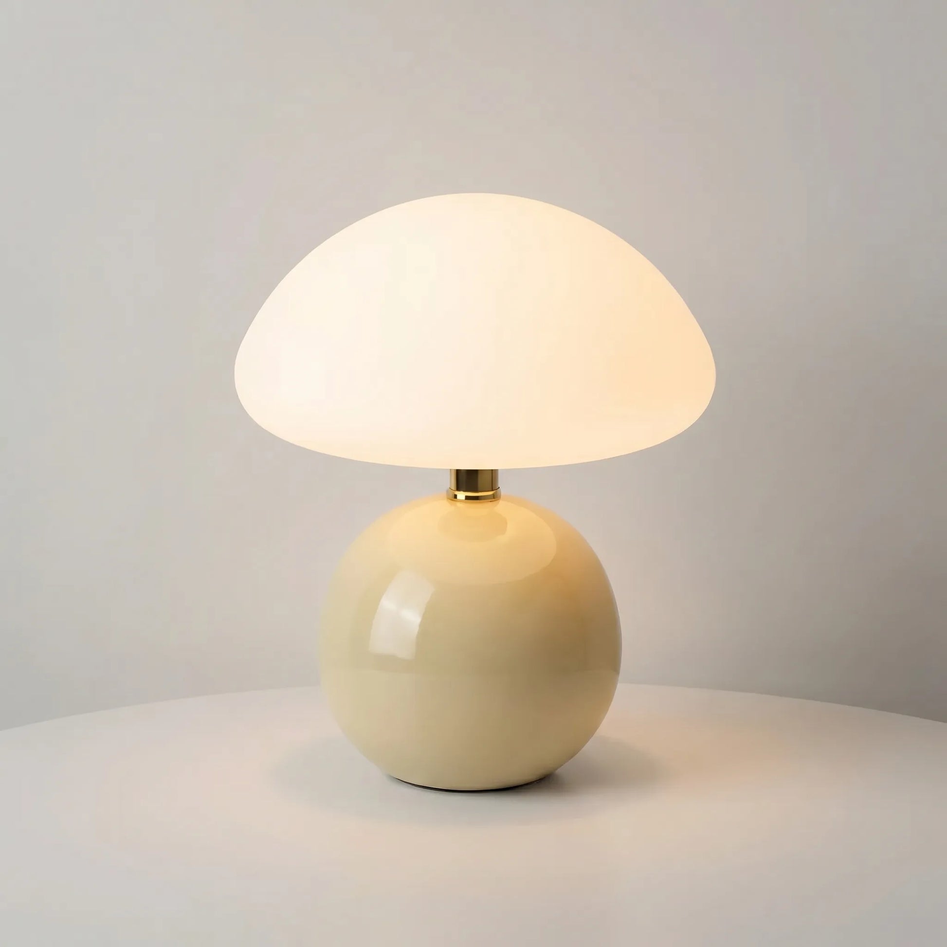 Mushroom-Shaped Ceramic Table Lamp -  Shromli