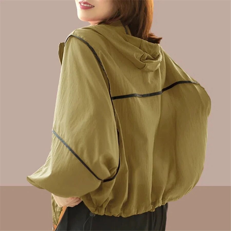 Leichte Damen-Sommer-Kapuzenjacke – Oversized, im lockeren Schnitt – Zoë