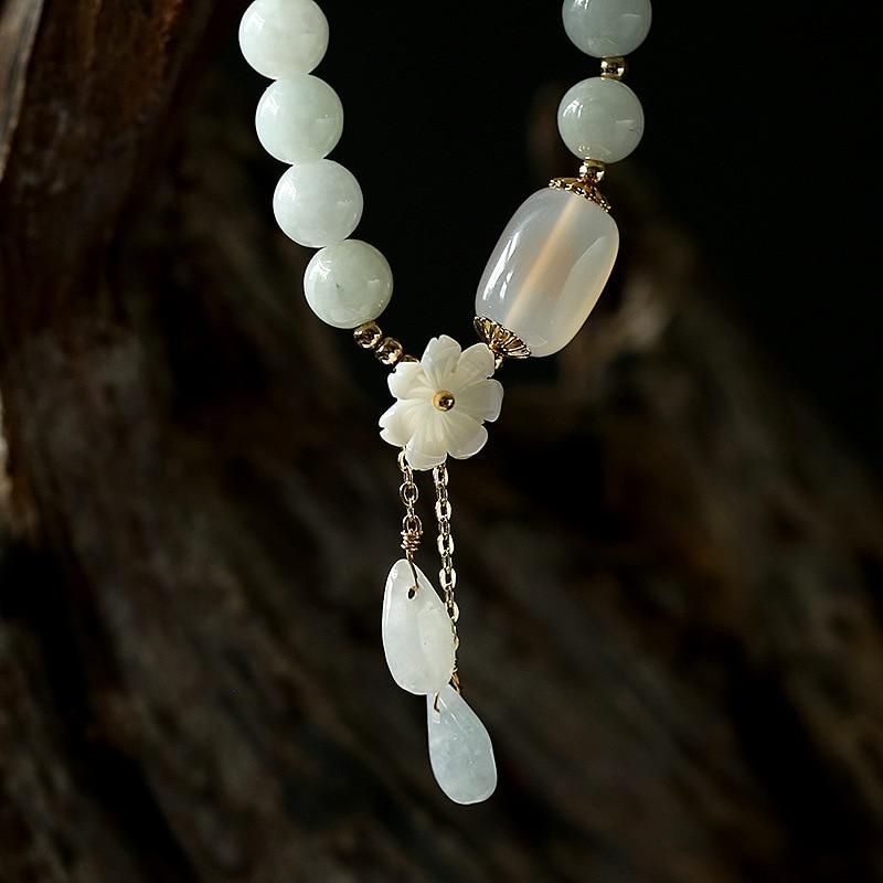 Einstellbares Armband mit Jade- und Achatperlen, Blumenanhänger, Yoga-Schmuck.