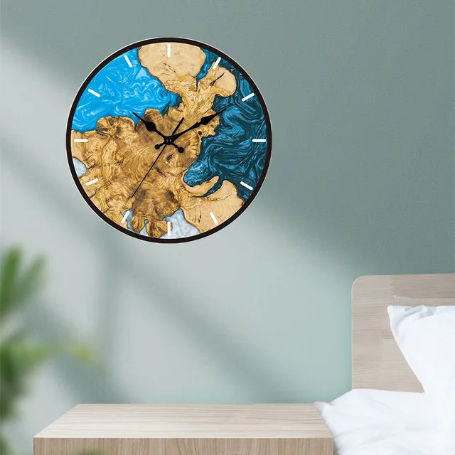 Transparente Wanduhr – Glimmor