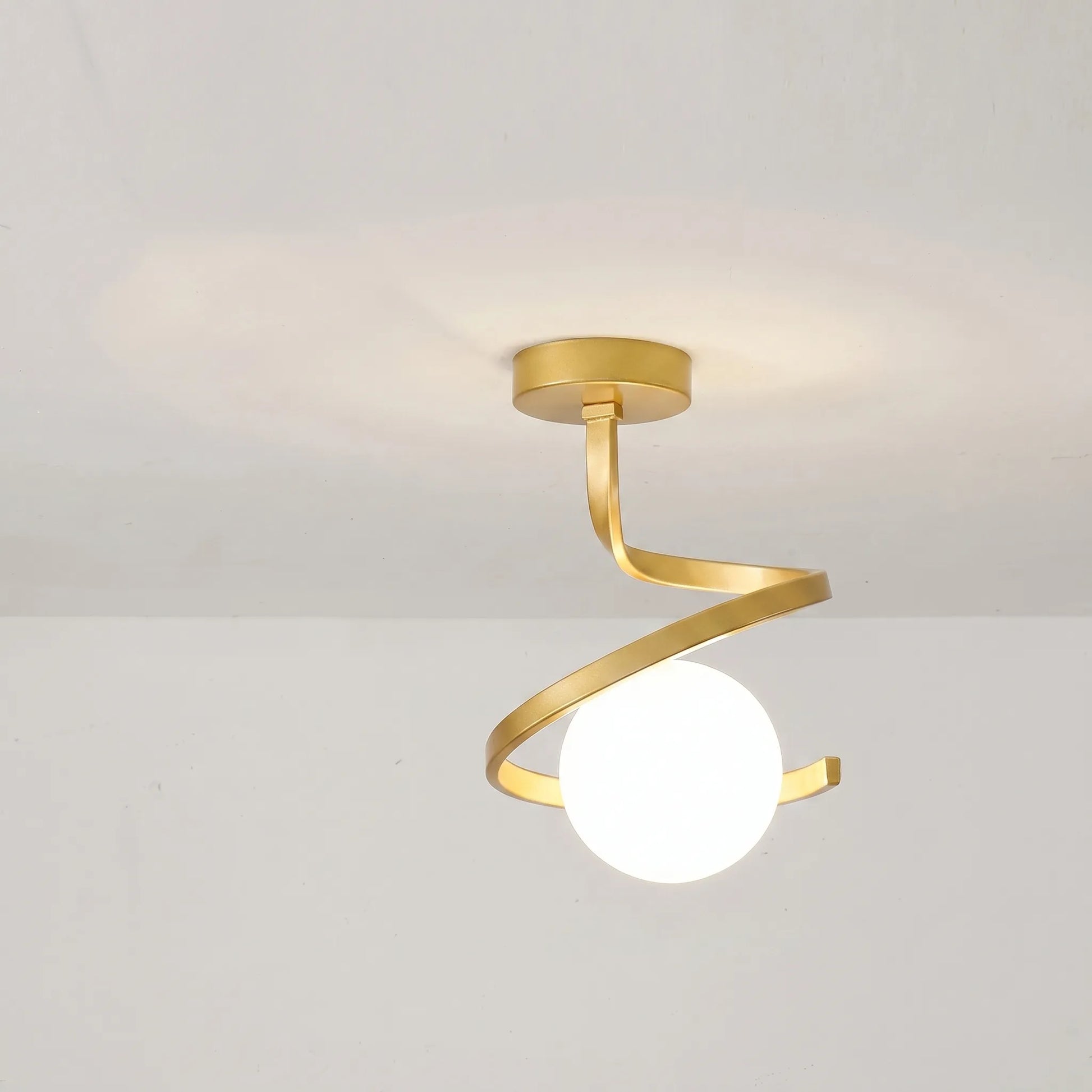 Nordic-Style Spiral Ceiling Lamp -  Spiralux