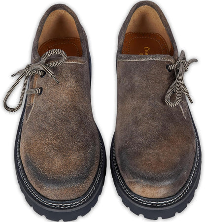 Original Haferlschuhe Aus Wildleder – Schlichtes Trachtenfest