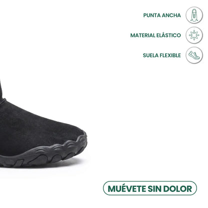 Schwarze Stiefelspitze mit Sohle, daneben Symbole zu breiter Zehenbox, elastischem Material und flexibler Sohle 14