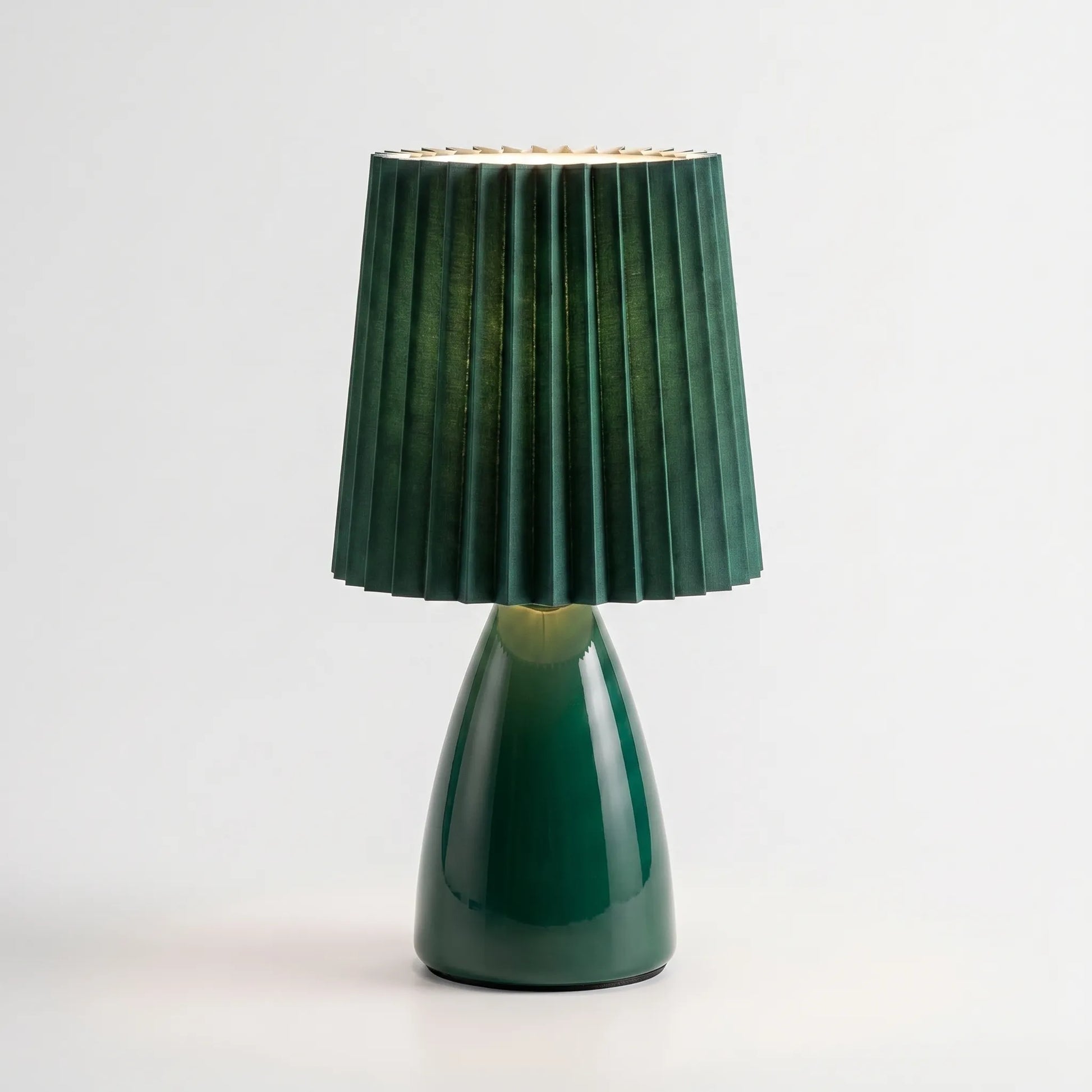 Pleated Fabric Shade Table Lamp -  Lumeplé